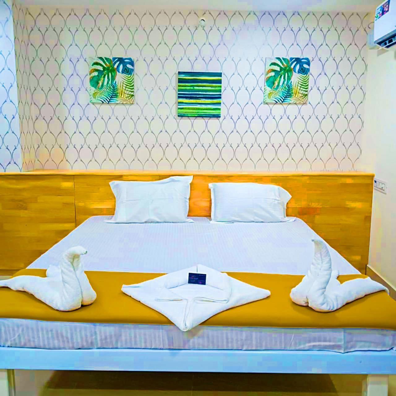 Aditi Rooms Tiruchirappalli Екстер'єр фото